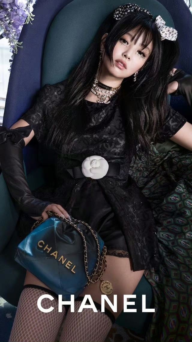 Ch**el necklaces
